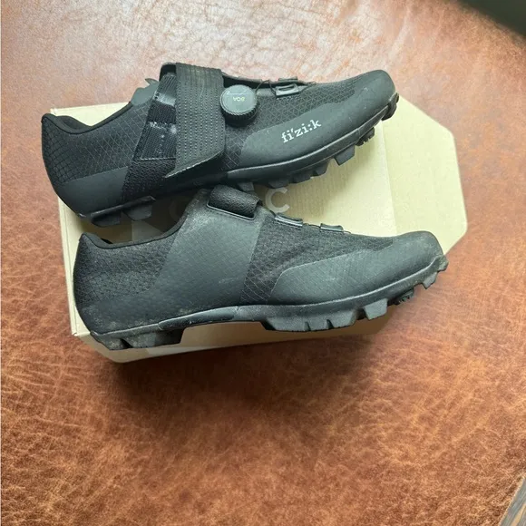 Fizik Vento Ferox Carbon Cycling Shoes