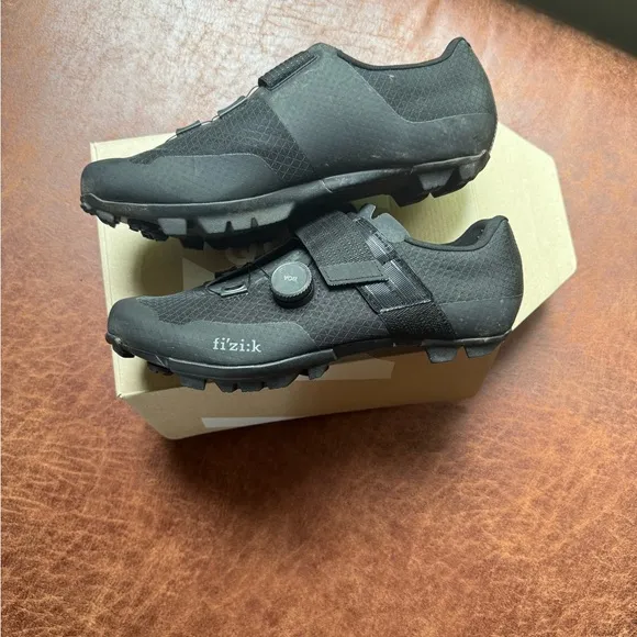 Fizik Vento Ferox Carbon Cycling Shoes