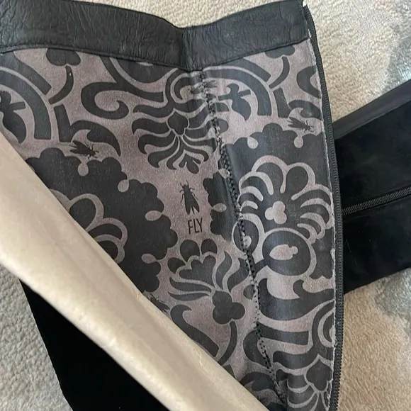 Fly London Susi Knee High Platform Boots. NEW