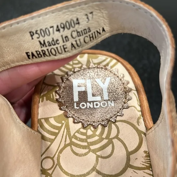 FLY London Yapi Gold Metallic Leather Wedge Sandal Size 37/7