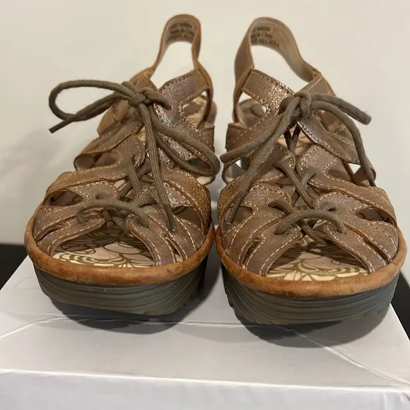 FLY London Yapi Gold Metallic Leather Wedge Sandal Size 37/7