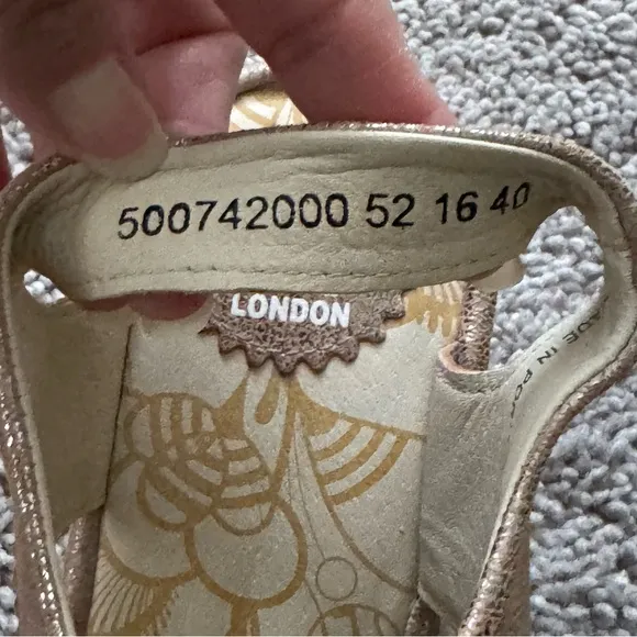 Fly London Ylfa Metallic Leather Peep Toe Wedge Sandals Lace Up EUR 40 US 9-9.5