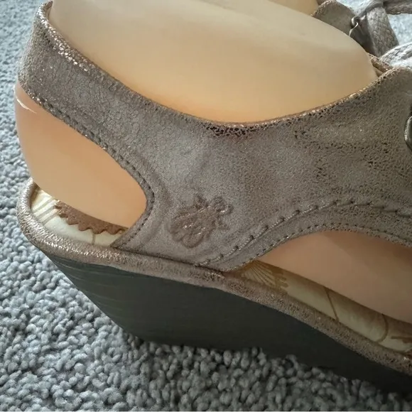 Fly London Ylfa Metallic Leather Peep Toe Wedge Sandals Lace Up EUR 40 US 9-9.5
