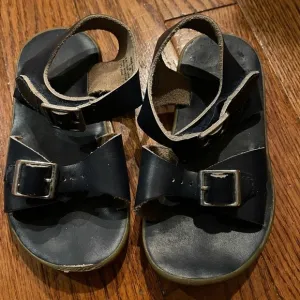 FOOTMATES TIDE - 1001 - NAVY leather sandals with buckles Size 7
