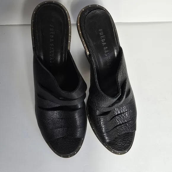 Freda Salvador Leather Peep-Toe Heel Sandals In Black Women's 9