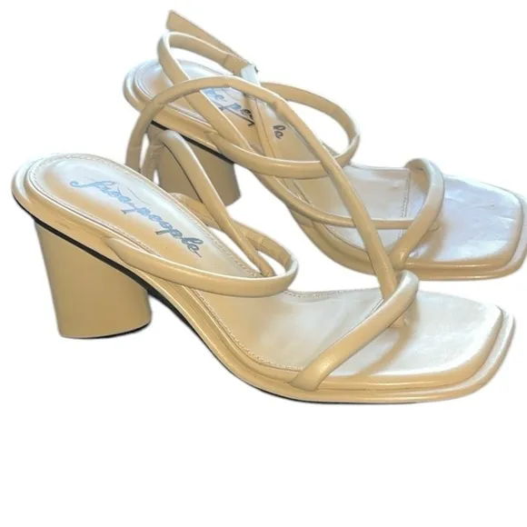 Free People Perth Sandal Beige Size 39 or 8.5