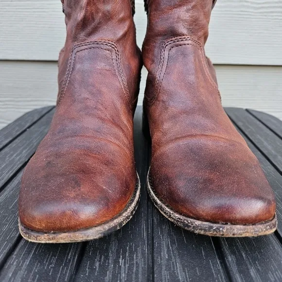 Frye Anna Shortie Boot cognac brown distressed leather style 3471055 size 7 M