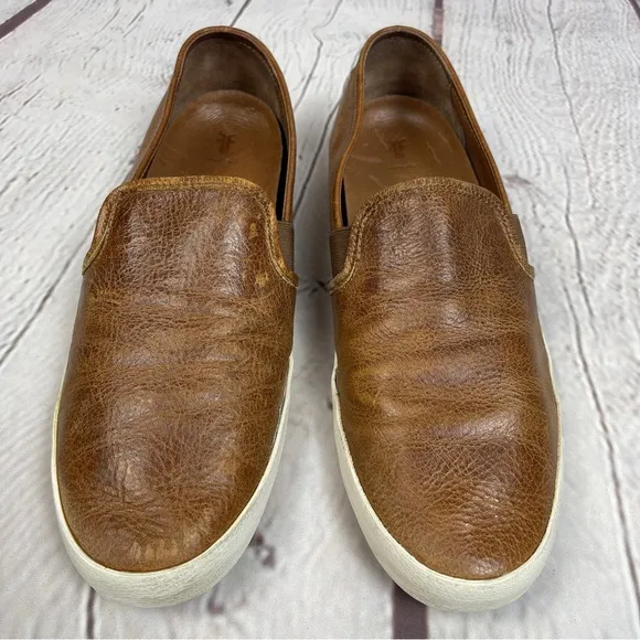 FRYE Dylan men's cognac brown leather slip-on loafer shoes, size 9.5