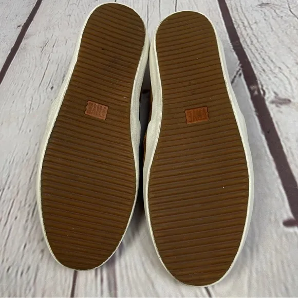 FRYE Dylan men's cognac brown leather slip-on loafer shoes, size 9.5
