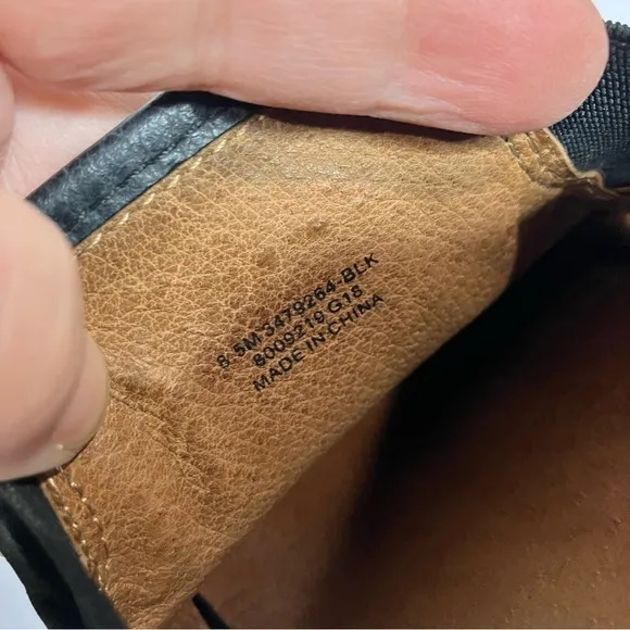 Frye Dylan slip on shoes black leather size 8.5