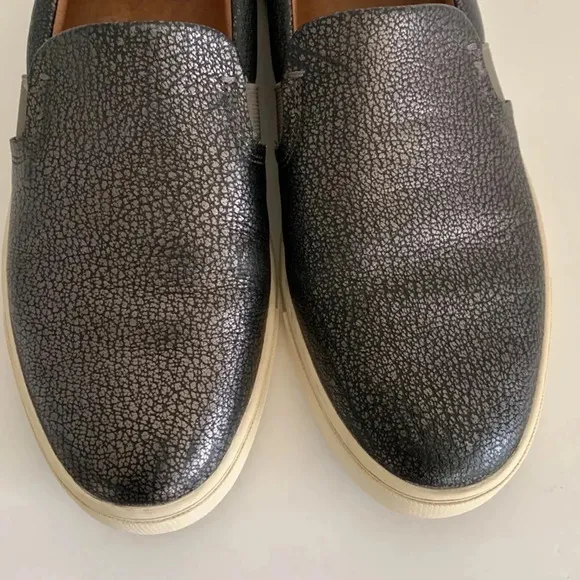 Frye Ivy Slip On Sneakers Pewter Metallic Silver Loafer Shoes Size 8.5