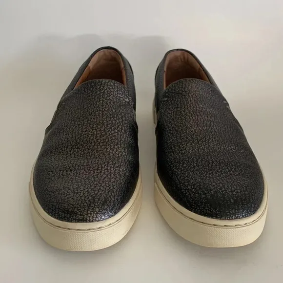 Frye Ivy Slip On Sneakers Pewter Metallic Silver Loafer Shoes Size 8.5