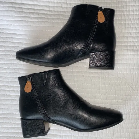 Gentle Souls Ella Boots Booties Black Leather