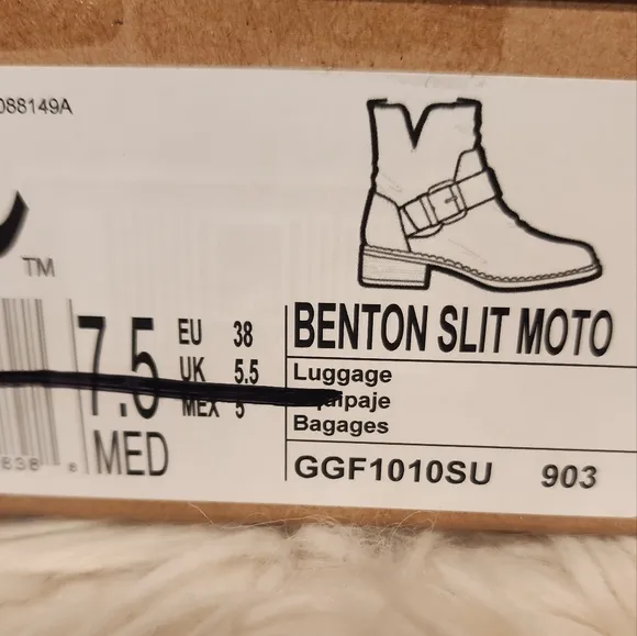 GENTLE SOULS x Kenneth Cole Benton Slit Moto in Color luggage size 7.5