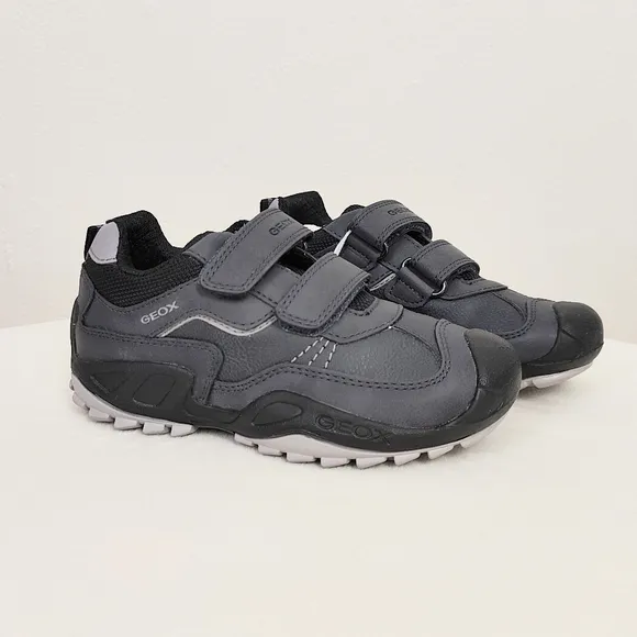 Geox J New Savage Boy Sneakers Shoes U.S. Size 11 Little Kid Navy Gray Active