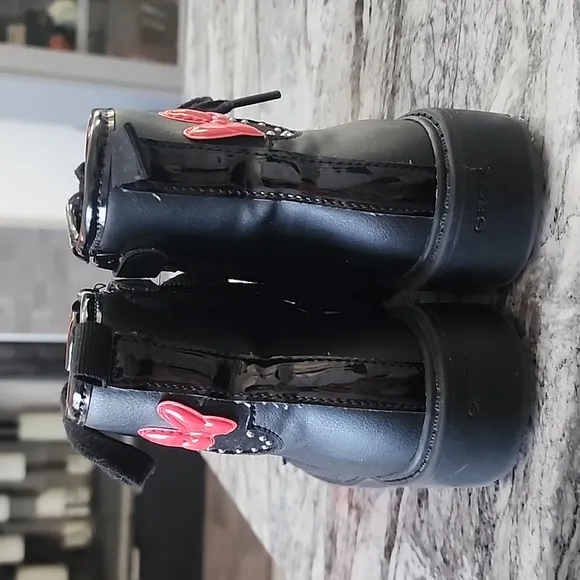 Geox respi ra Casey C Booties, Disney size 11
