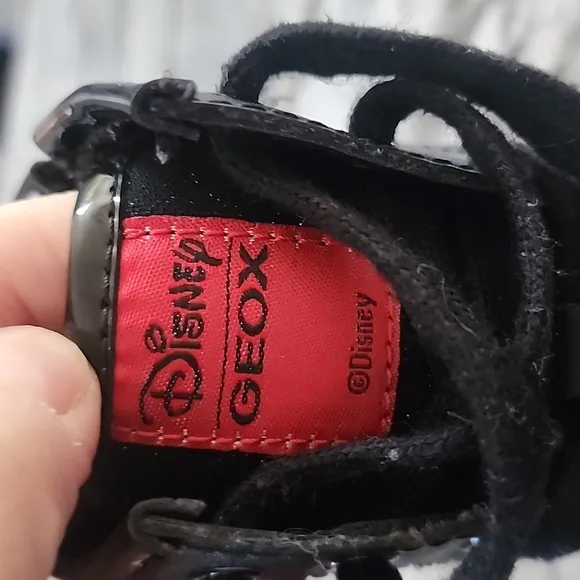 Geox respi ra Casey C Booties, Disney size 11