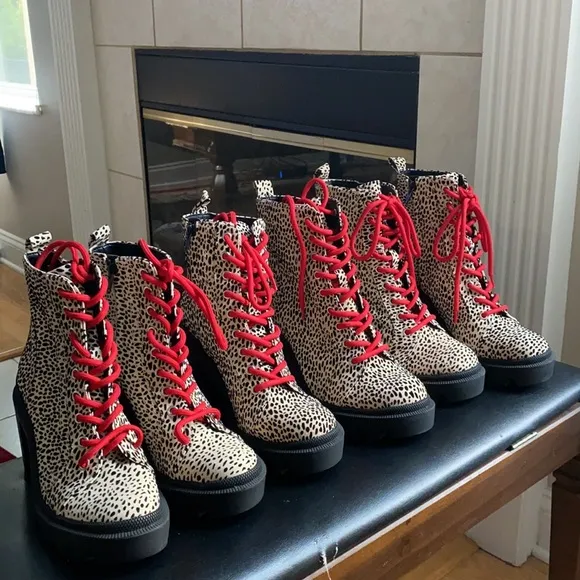 Gianni Bini Ryedderr Heeled Lug Sole Combat Boots.