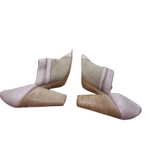 Givenchy peep toe open heels leather sandals Size 38 us 7 1/2 dusty mauve
