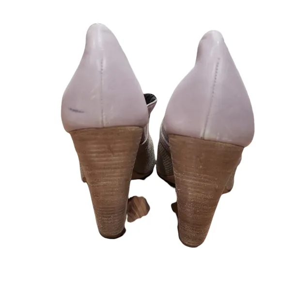 Givenchy peep toe open heels leather sandals Size 38 us 7 1/2 dusty mauve