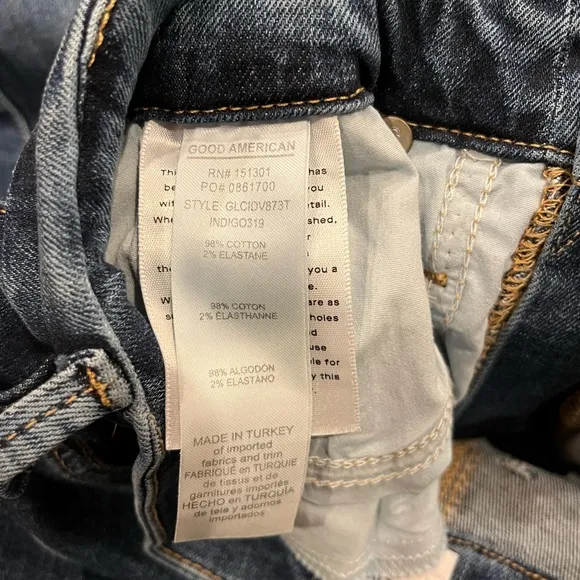 Good American Good Legs Cigarette Jeans - Indigo319