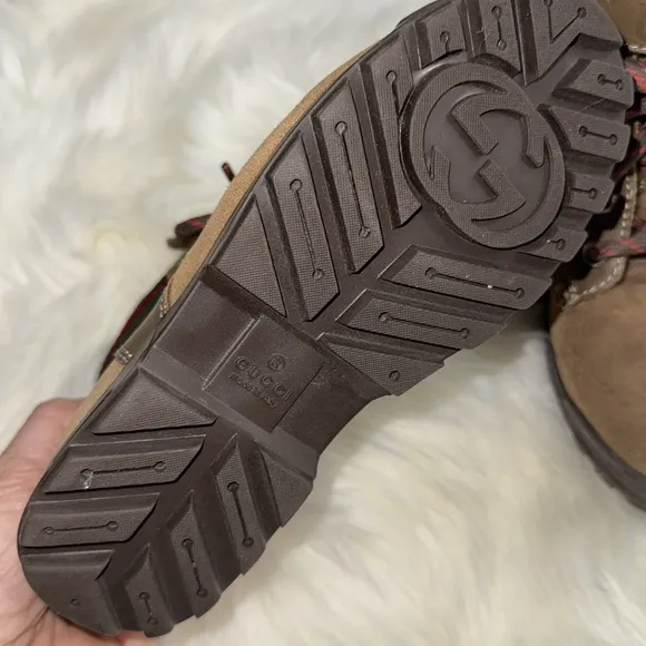 Gucci Brown Boots for boys. Worn once. Like new condition