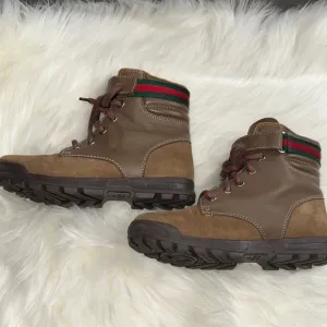 Gucci Brown Boots for boys. Worn once. Like new condition