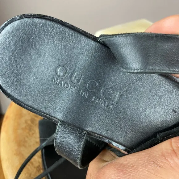 Gucci Leather Sandals - 37C