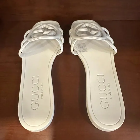 Gucci White Sandals with Iconic GG Logo