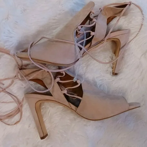 H By Halston Zoe Pink Ankle Tie Super Sexy Lace High Heeled Open Toe Sandals