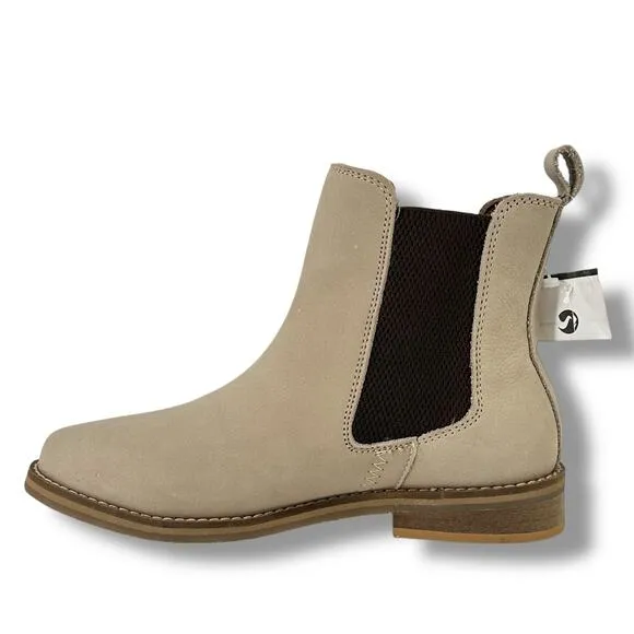 Hari Mari Leather Chelsea Boots Womens Size 6 Sand Pull On
