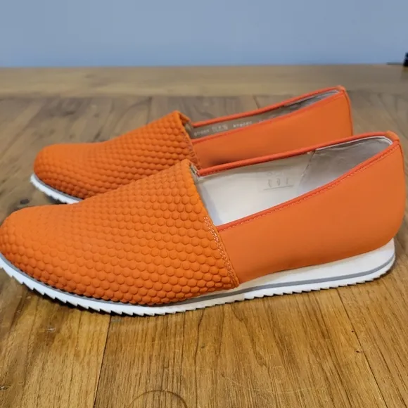 Hassia Piacenzia size 9.5 (7.5 UK) stretch schwartz burnt orange slip on…