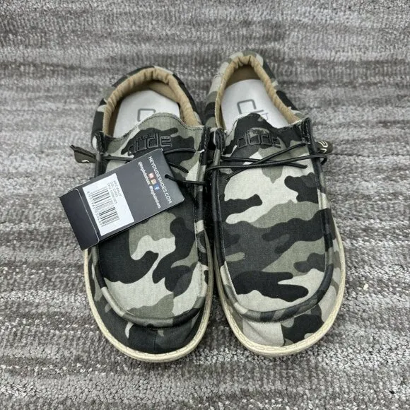 Hey Dude Wally Camouflage Multi Camo Shoes Slip On Men’s Size 9 BRAND NEW