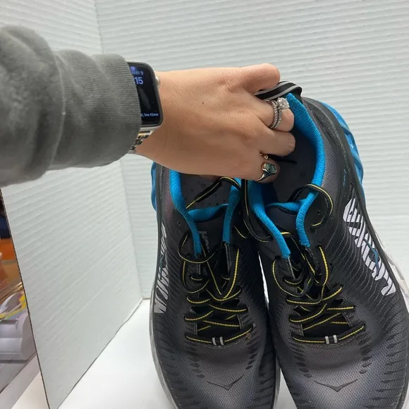 HOKA Arahi 2 Men’s Running Shoes – Size 9 – Blue Stability Sneakers