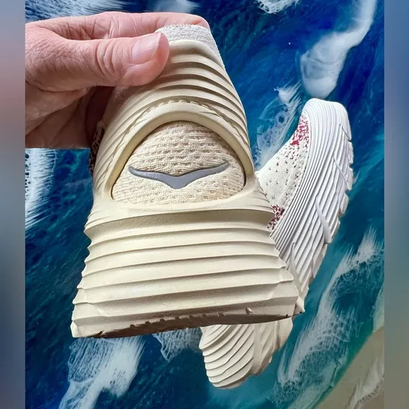 HOKA Mens 11 Women’s 12 Restore Chukka Paria Farzaneh CREAM NEW Worn Once