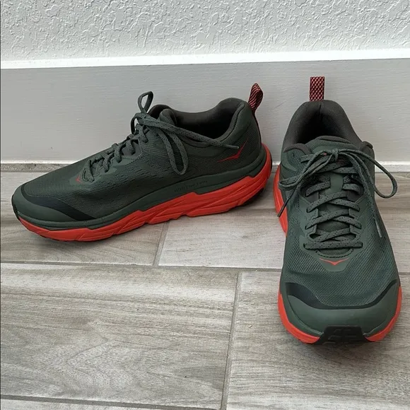 Hoka Men's Gray and Red Running Shoes 11.5 Wide