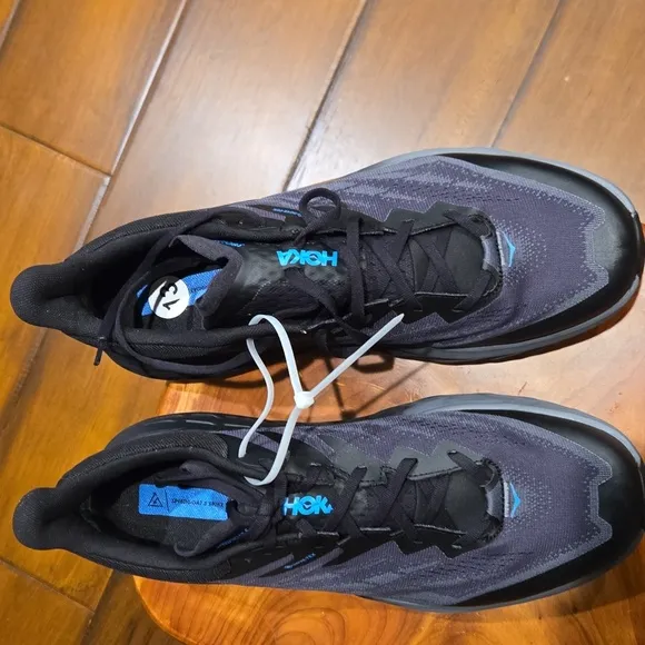 Hoka Men's Speed GOAT Black Trail Running Shoes. Brand NEW!