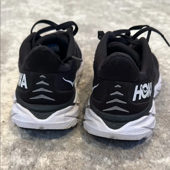 Hoka One One Clifton Black Running Shoes Sneakers