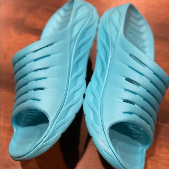 Hoka One One Ora Recovery Slide NWOT