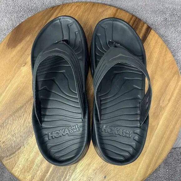 Hoka One One Ora Recovery Triple Black Flip Flops Thongs Sandals Men's Size 8