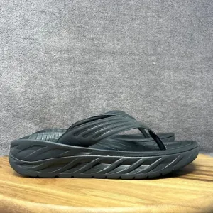 Hoka One One Ora Recovery Triple Black Flip Flops Thongs Sandals Men's Size 8