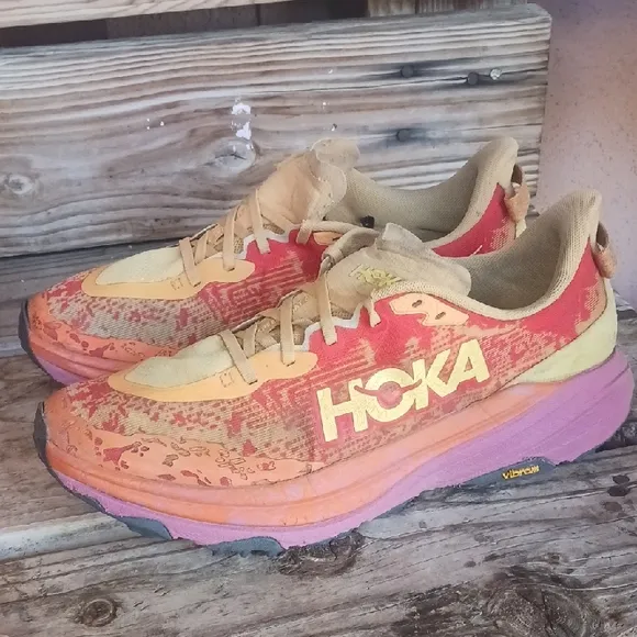 HOKA Speedgoat 6 Multicolor Running Shoes