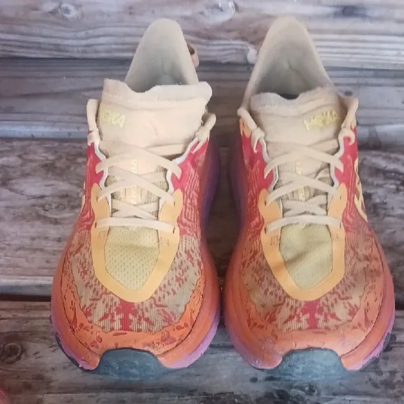 HOKA Speedgoat 6 Multicolor Running Shoes