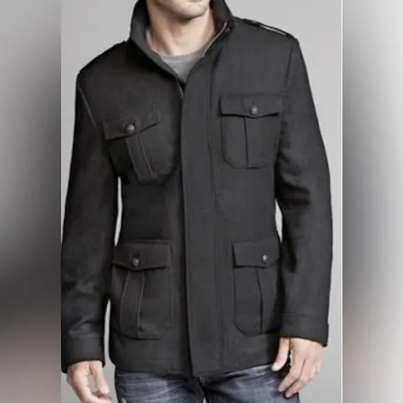 HUGO BOSS- Military style coat - Black size 40 R-  Like NEW