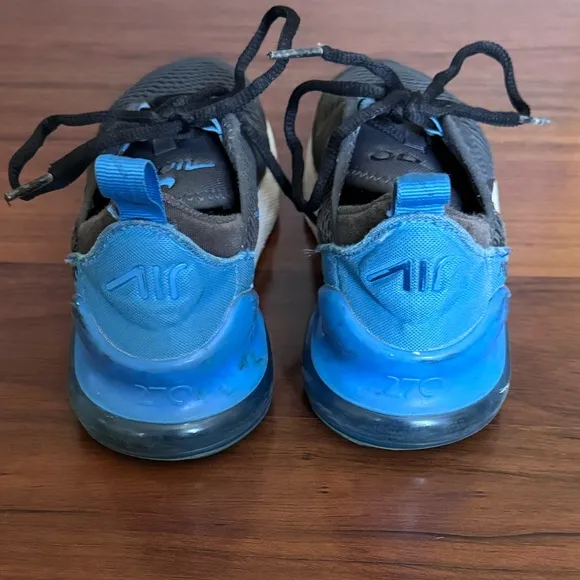 ike Air Max 270 Boys Kids Size 2.5 youth Black Blue Adidas Under Armour Jordan