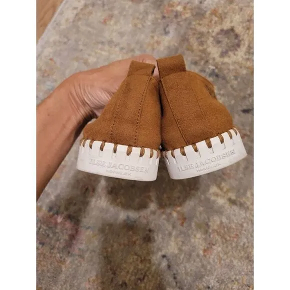 Ilse Jacobsen Tulip Women's Tan Slip-On Shoes Size 44