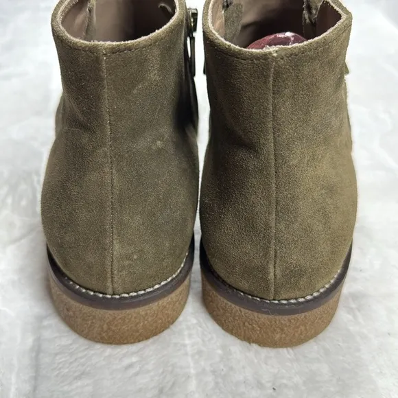 Italeau Foliana Womens Suede Waterproof Booties Taupe LavatoSize EU 41 US 10.5