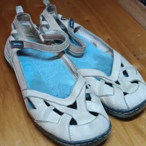 Jambu women's shoes size 10