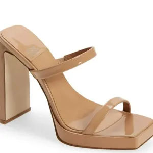 Jeffrey Campbell Hustler Platform Sandal Dusty Nude Patent Leather Heel Size 6