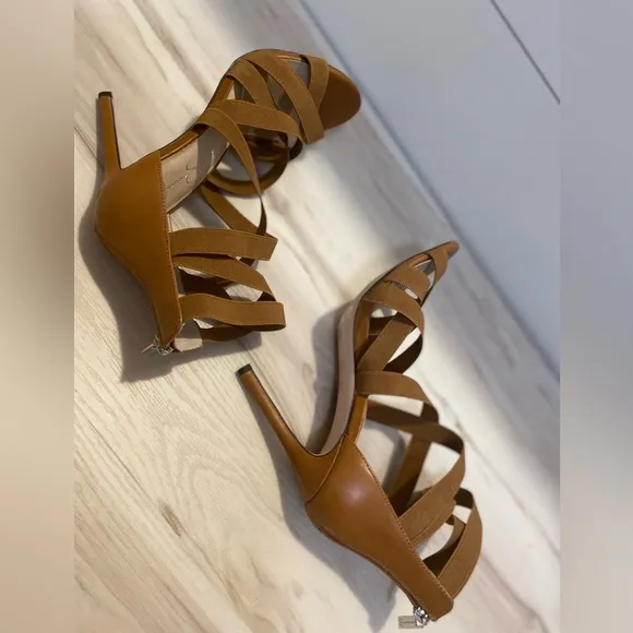 Jessica Simpson~NWOB~Criss Cross~Elastic~Strapped~Stiletto Heel~Sandals~Size 11